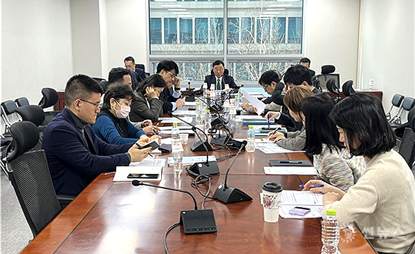 연금연구회 “연금개혁 공론과정서 핵심정보 누락…재투표해야”  (KBS. 2024.04.24)