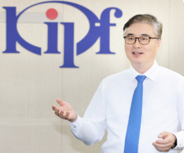 이영 조세연 원장, 공적연금 재정 안정화 방안 제시…”연 30조원 확보” (2026-02-01)